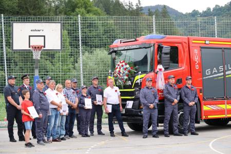 Slovesnost ob prevzemu gasilskega vozila GVC II  v PGD Šmartno v Tuhinju (48)